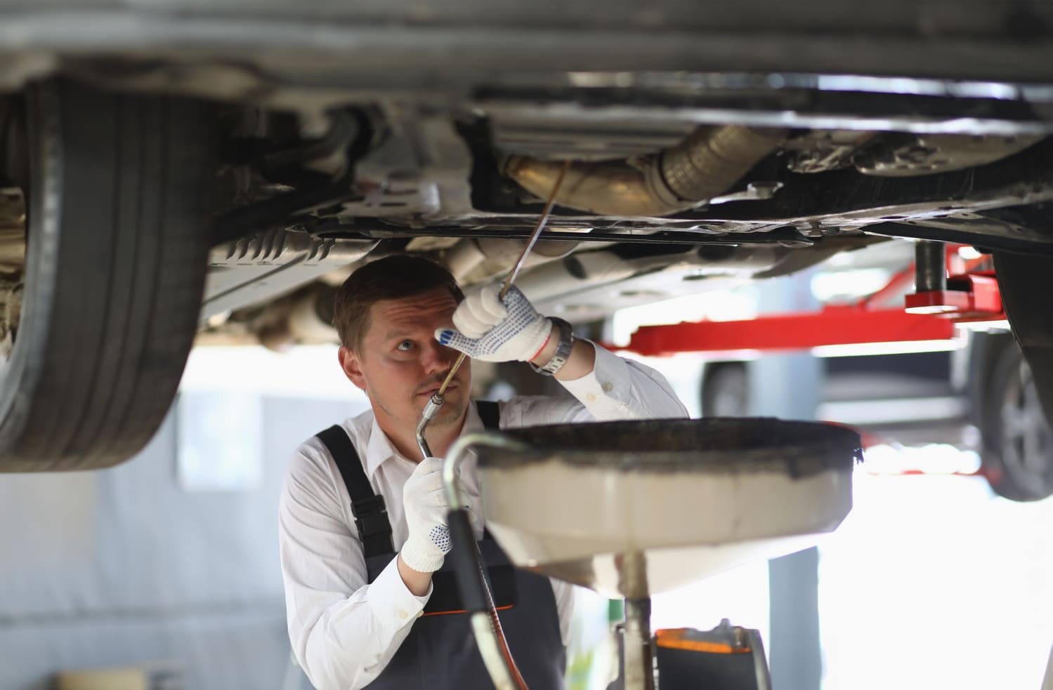 How much an oil leak repair costs on your car in the UK Bumper