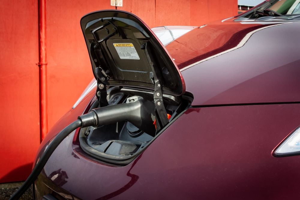 How Long Can Your Car Go Without an Oil Change? Essential Facts